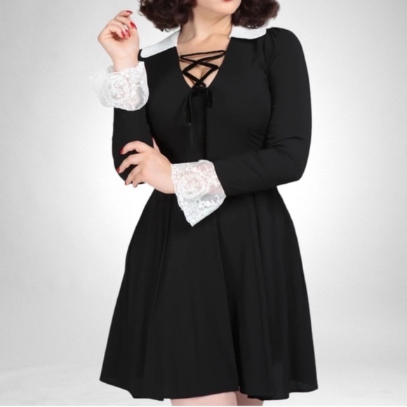 NEW Collectif London Marceline Mini Flared Dress Black +  Cream SZ Med - Picture 1 of 13